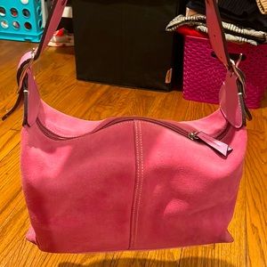 Pink 90s shoulder bag